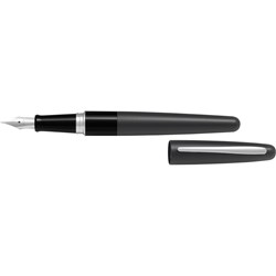 PILOT MR FOUNTAIN PEN  MR1 Black Barrel Medium Black Ink